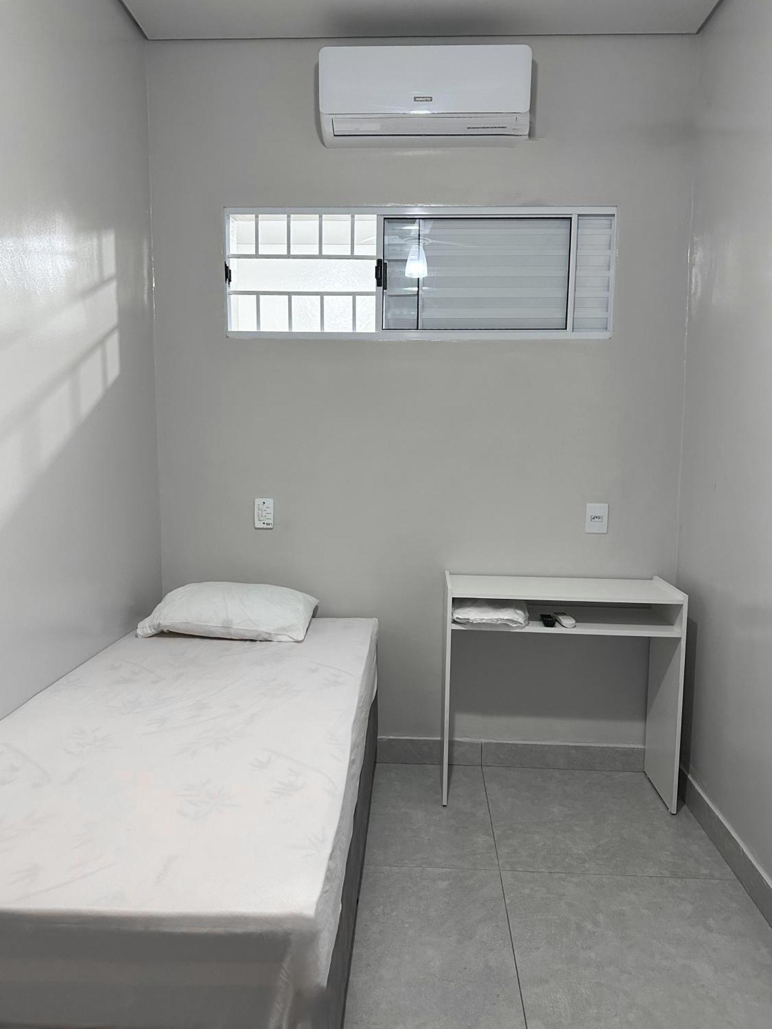 Spot Hotel E Pousada Uberlândia Zewnętrze zdjęcie